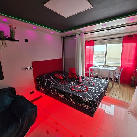 C12 Deluxe Lägenhet Agde Exteriör bild