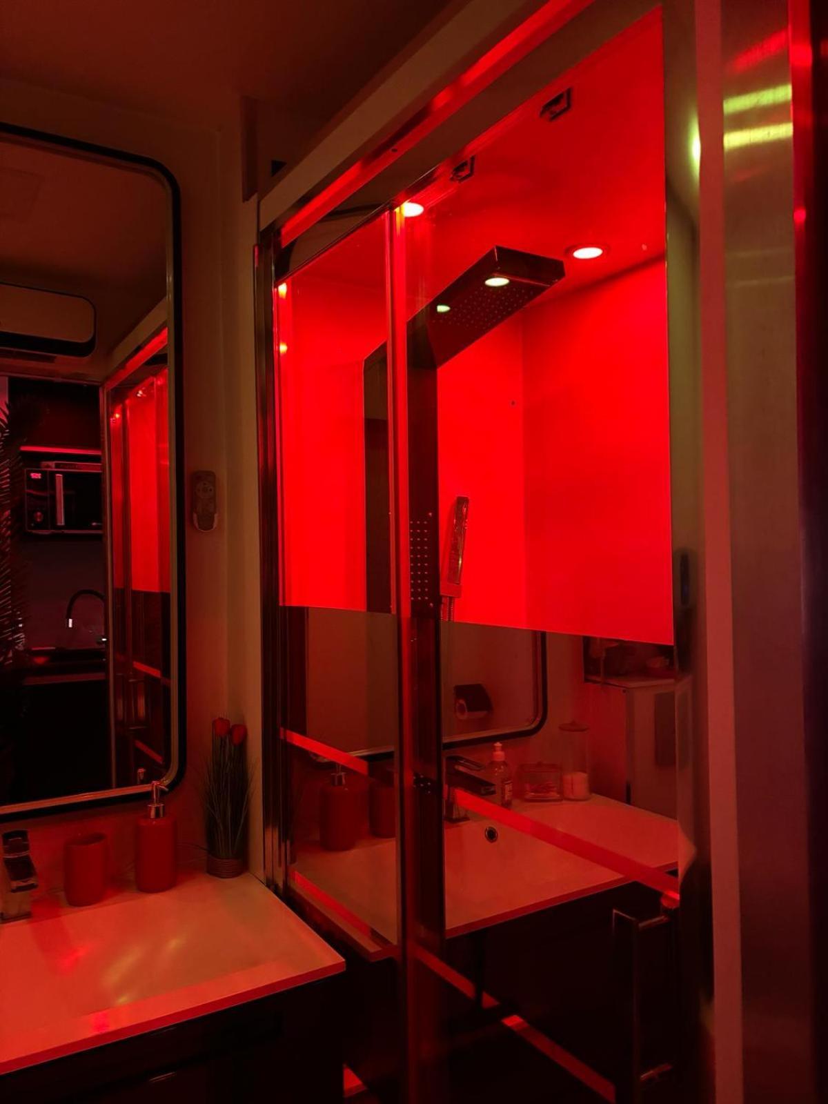 C12 Deluxe Lägenhet Agde Exteriör bild