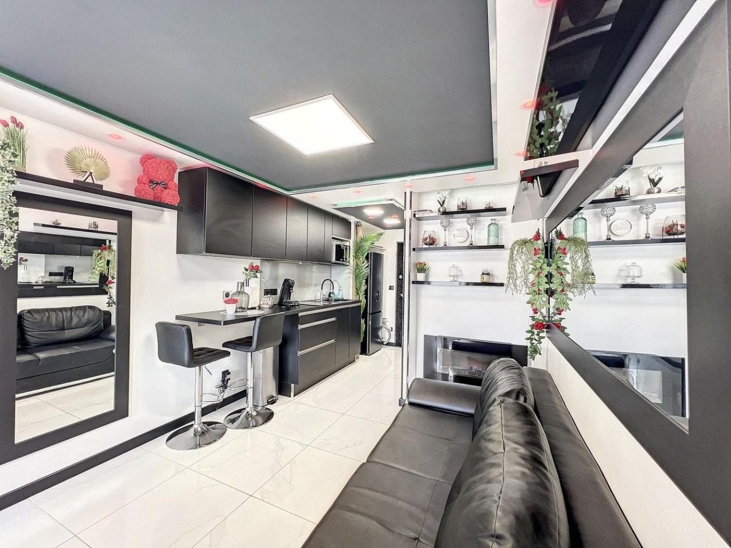 C12 Deluxe Lägenhet Agde Exteriör bild