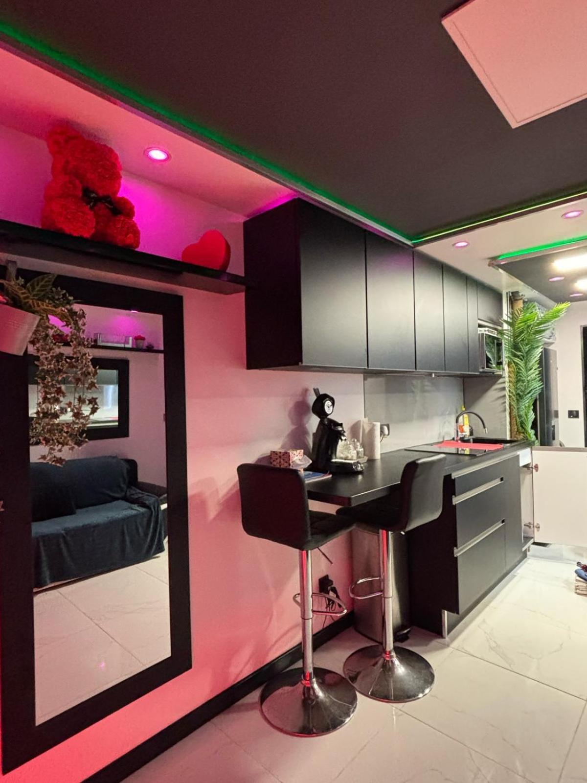 C12 Deluxe Lägenhet Agde Exteriör bild