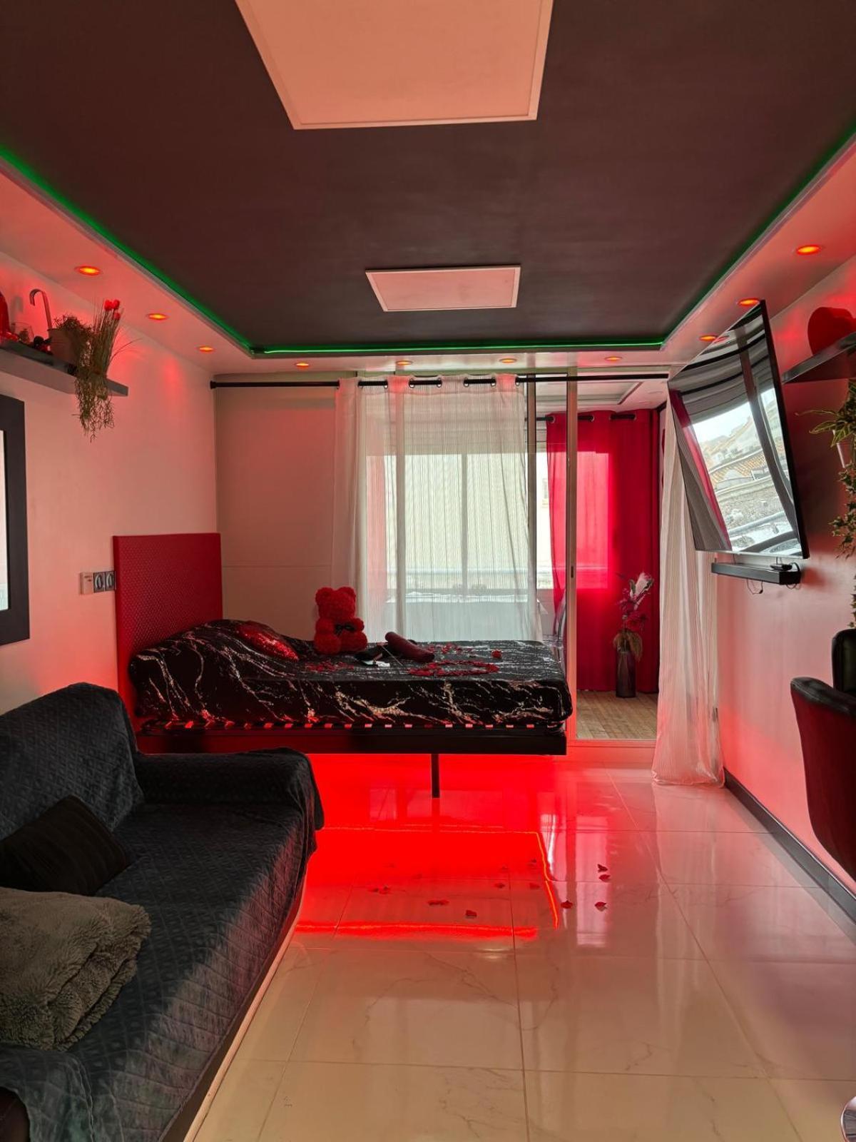 C12 Deluxe Lägenhet Agde Exteriör bild