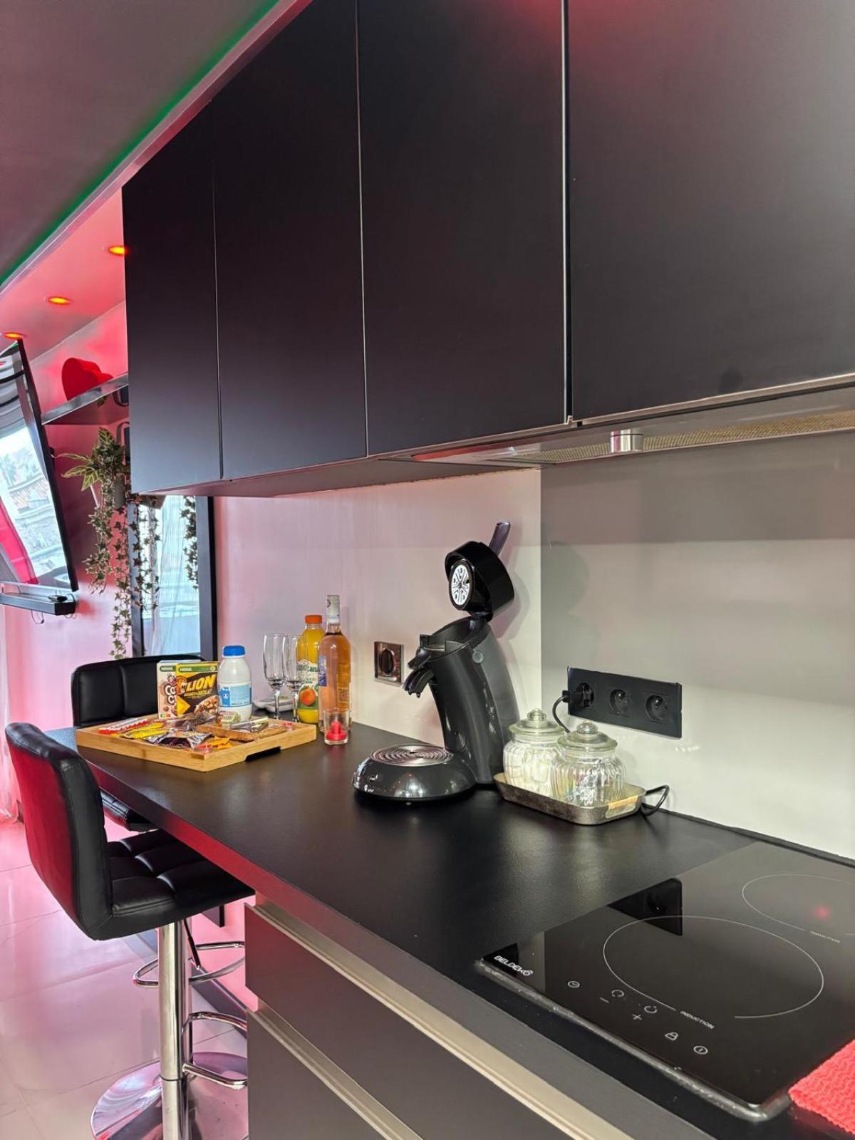 C12 Deluxe Lägenhet Agde Exteriör bild
